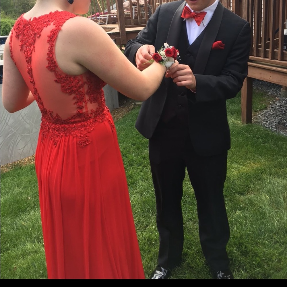 Red lace detailed bodice and back prom dress!